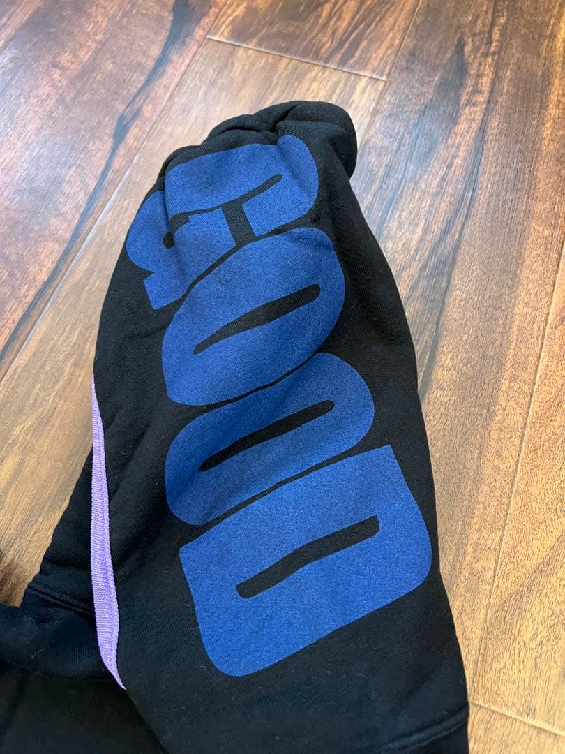 GOODENOUGH グッドイナフ ブラックパーカー