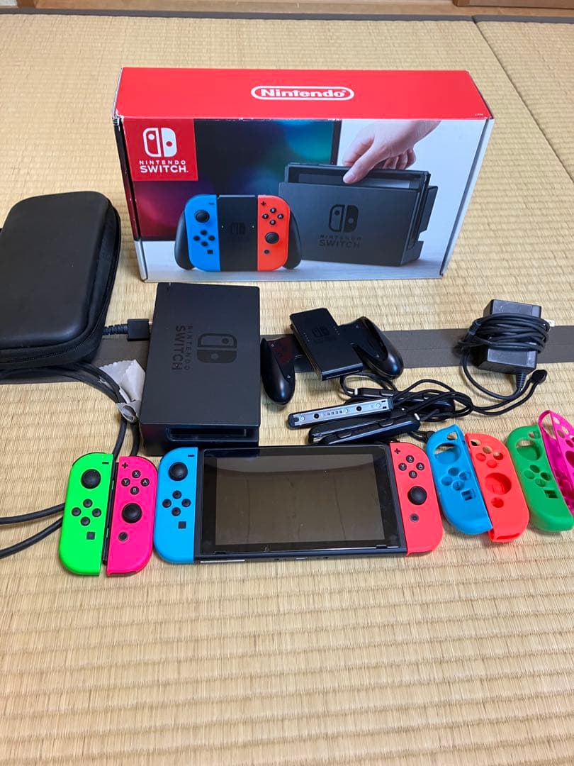 Nintendo Switch 本体 多色Joy-Con付き