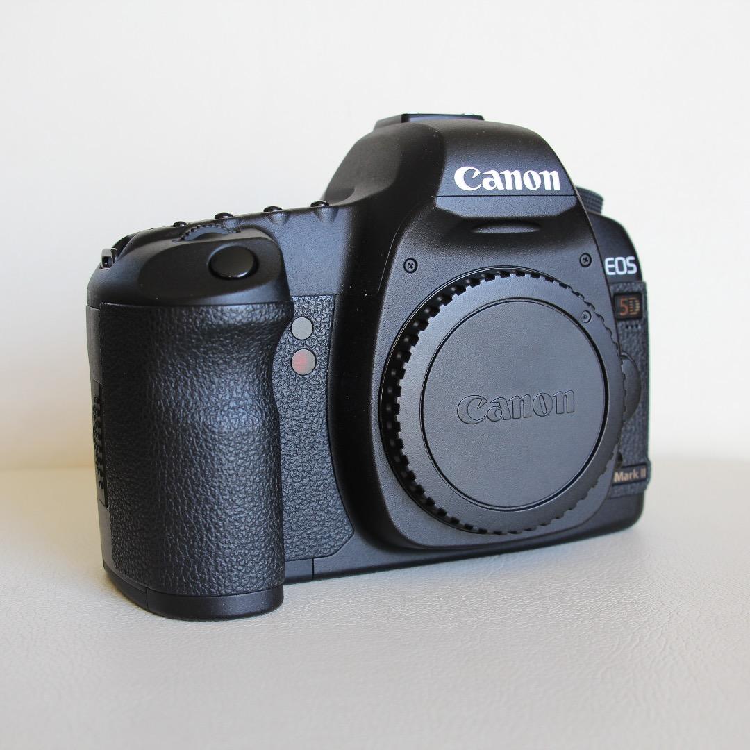 訳あり 通電◎シャッター回数少なめCanon EOS 5D Mark II