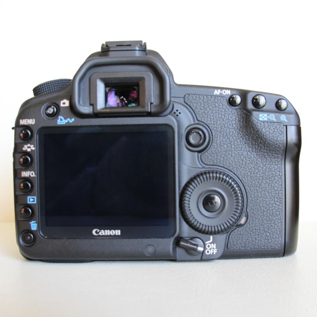 訳あり 通電◎シャッター回数少なめCanon EOS 5D Mark II
