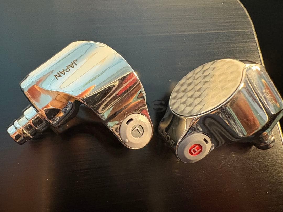 極美品　SONY IER-Z1R 有線イヤホン