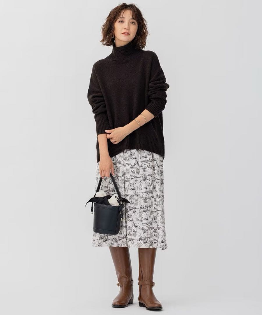 完売　23区　ウールカシミヤブレンドスタンドネックニット　カシミヤ混　サイズ38