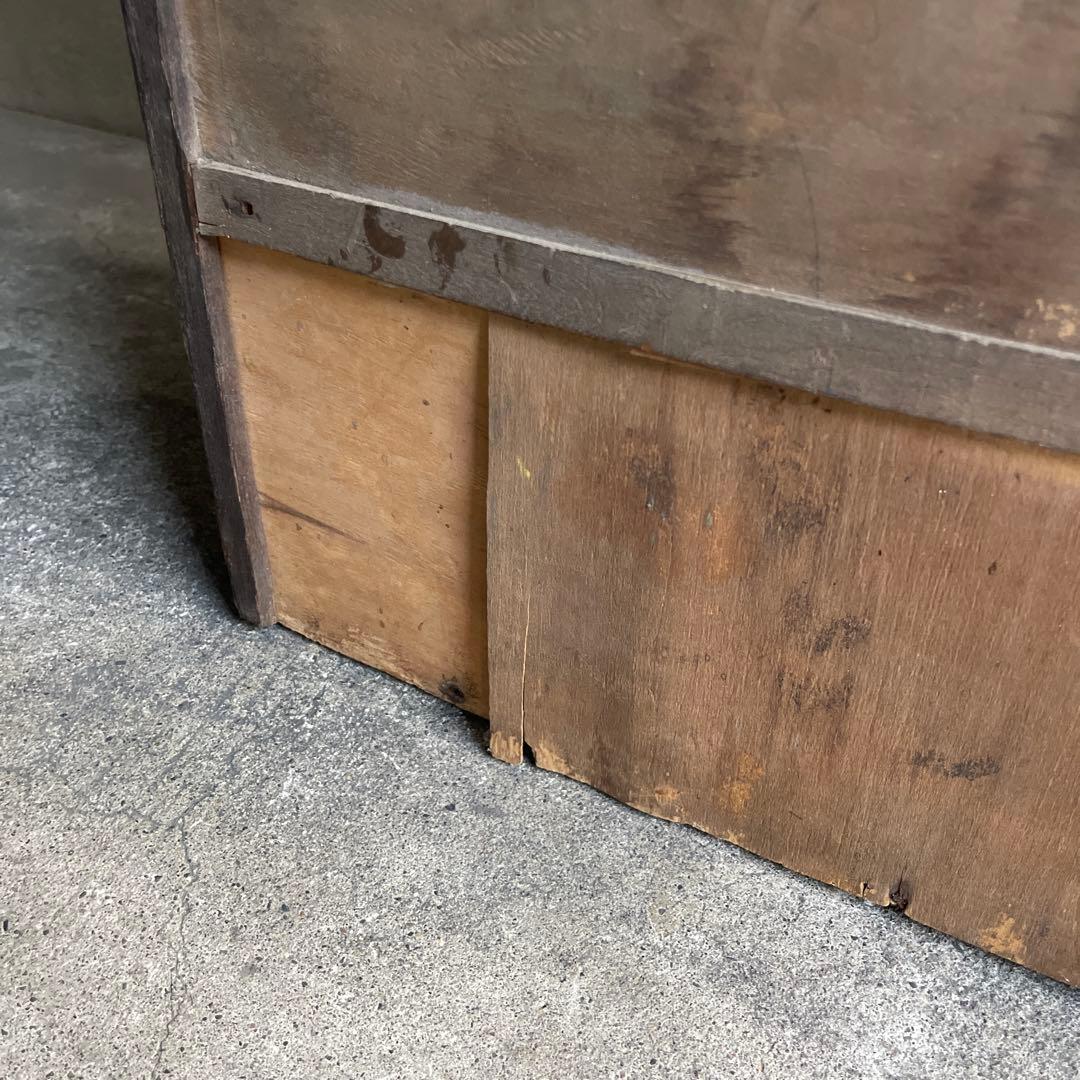 昭和レトロ　古い木製収納棚　飾り棚　キャビネット　アンティーク