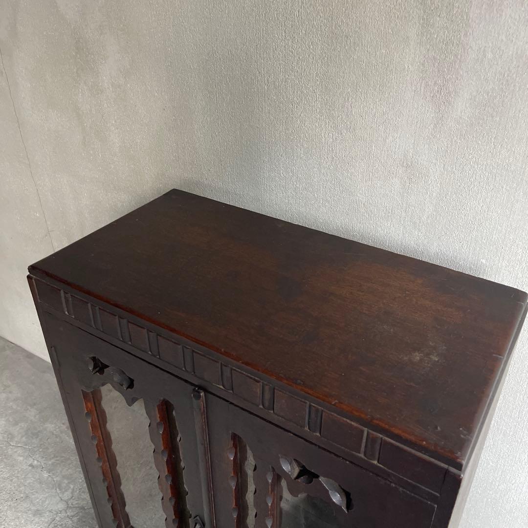 昭和レトロ　古い木製収納棚　飾り棚　キャビネット　アンティーク