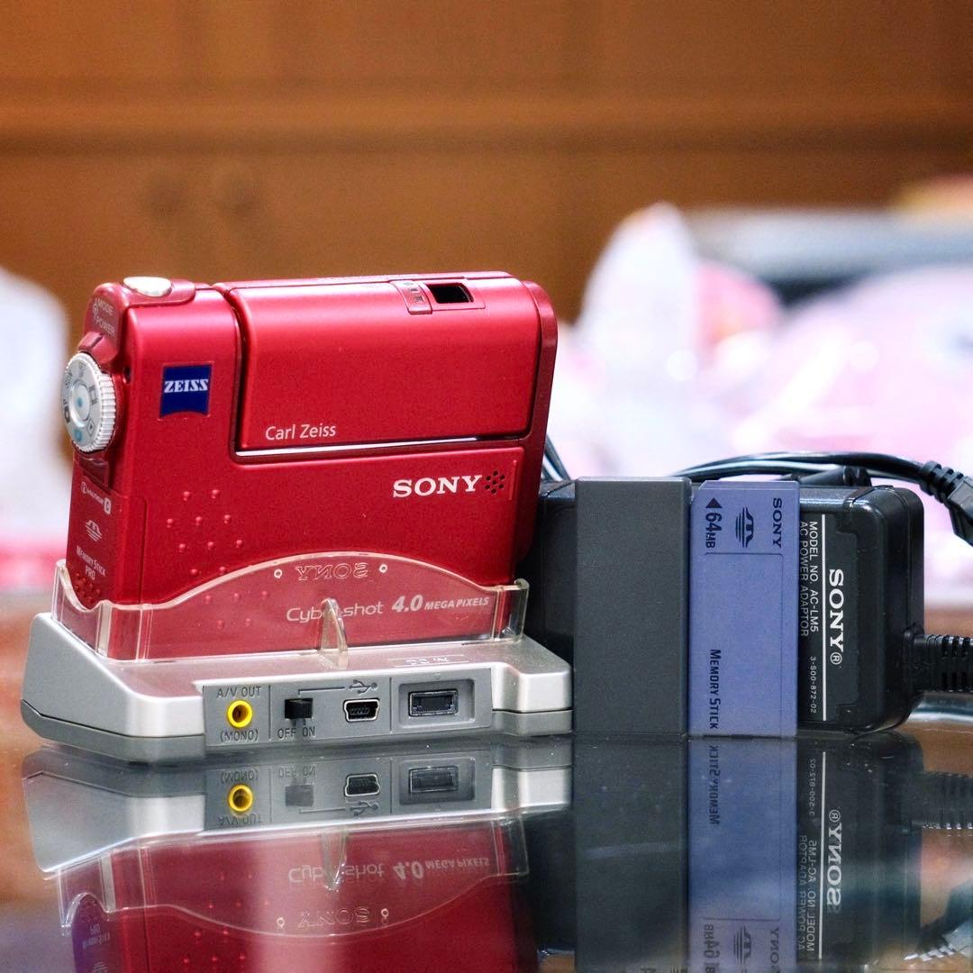 極美品！動作品 平成レトロ SONY Cyber−Shot DSC-F77A 赤