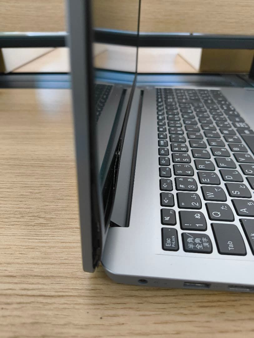 Lenovo IdeaPad 3 15ADA6 本体