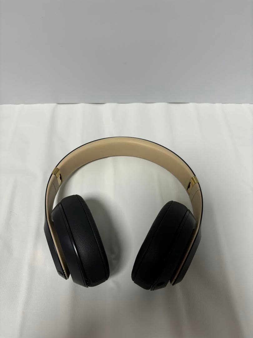 Beats Studio3 Wireless シャドーグレー