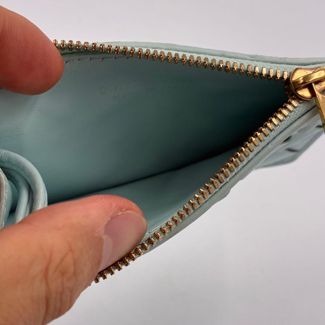 未使用級】ボッテガヴェネタ　小銭入れ　ケース　マキシイントレチャート　青系