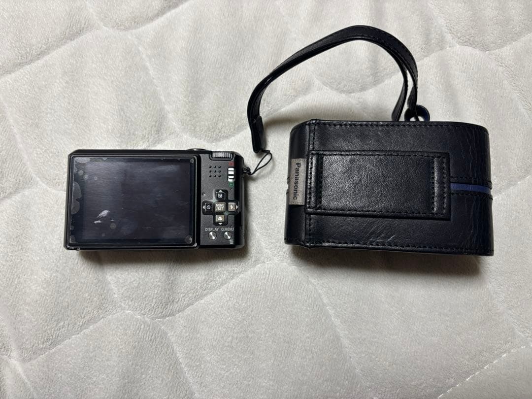 Panasonic DMC-FX150 コンパクトデジタルカメラ　カバー付