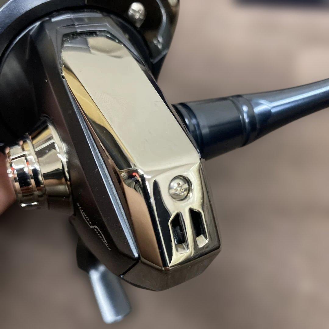 SHIMANO STRADIC 20 SW8000PG スピニングリール