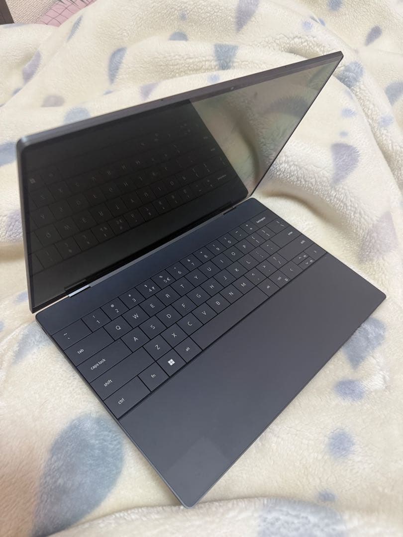 V*u様 DELL XPS 9320