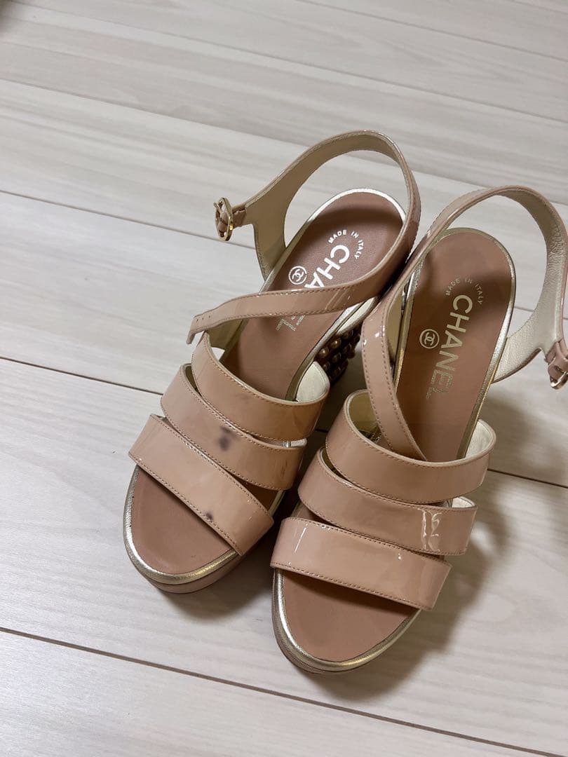 シャネル パール プラットフォーム ウェッジサンダル ヌードベージュ-ピンク