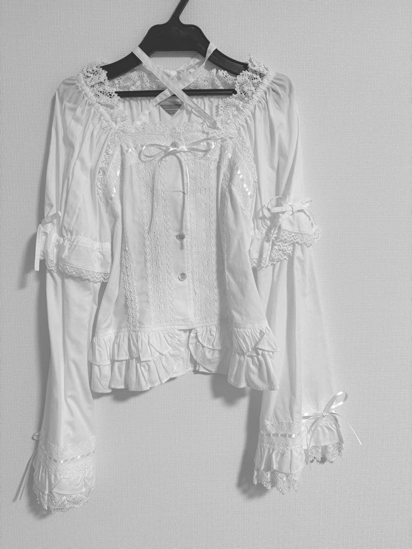 ベイビーザスターズシャインブライト☆姫袖後ろシャーリングブラウス