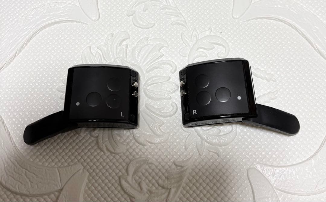 【hy】【未使用】ヤーマン　メディリフトアイ　取説付き