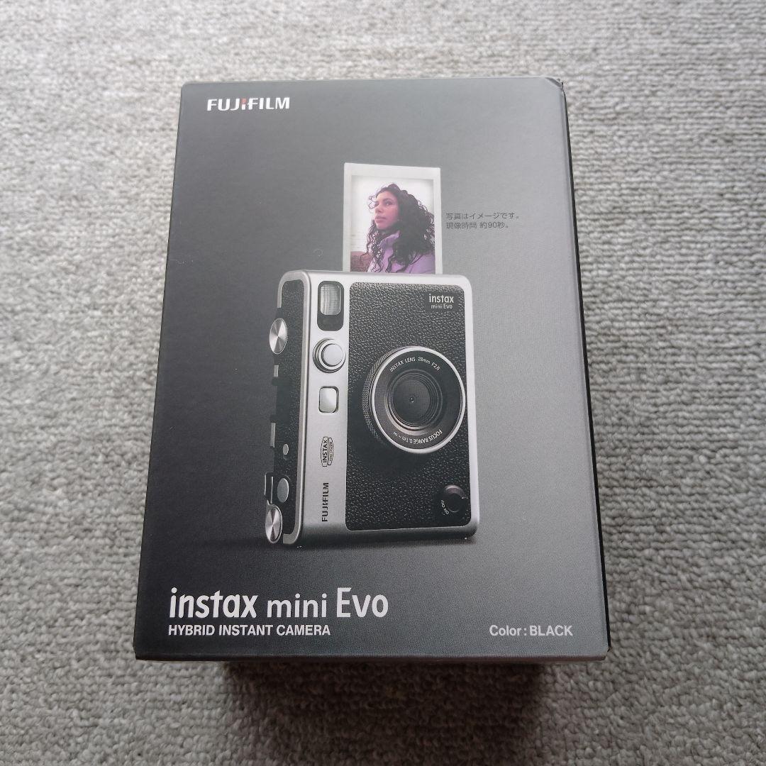 新品　FUJIFILM instax mini Evo ブラック　type-B