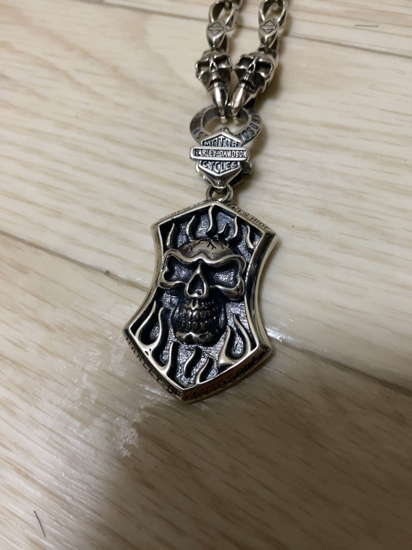 シルバーアクセサリー　ネックレス　ドクロ