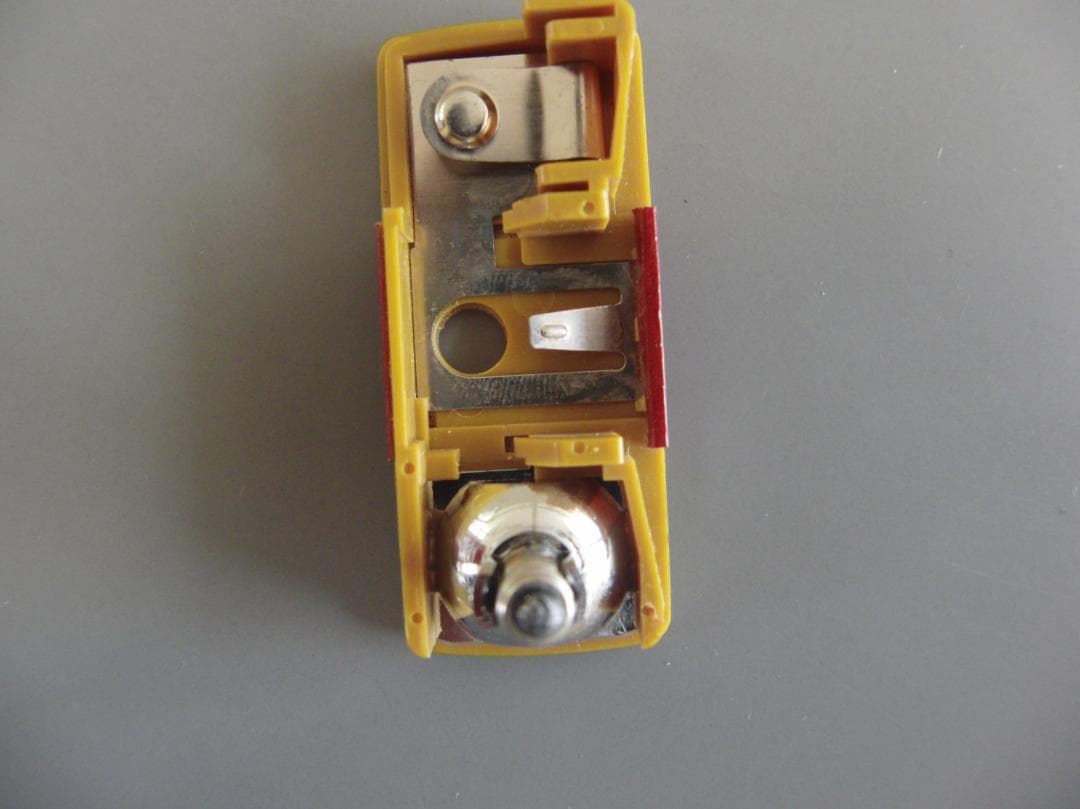 東芝トランジスタラジオ　キャビンデザイン（ライト付き）