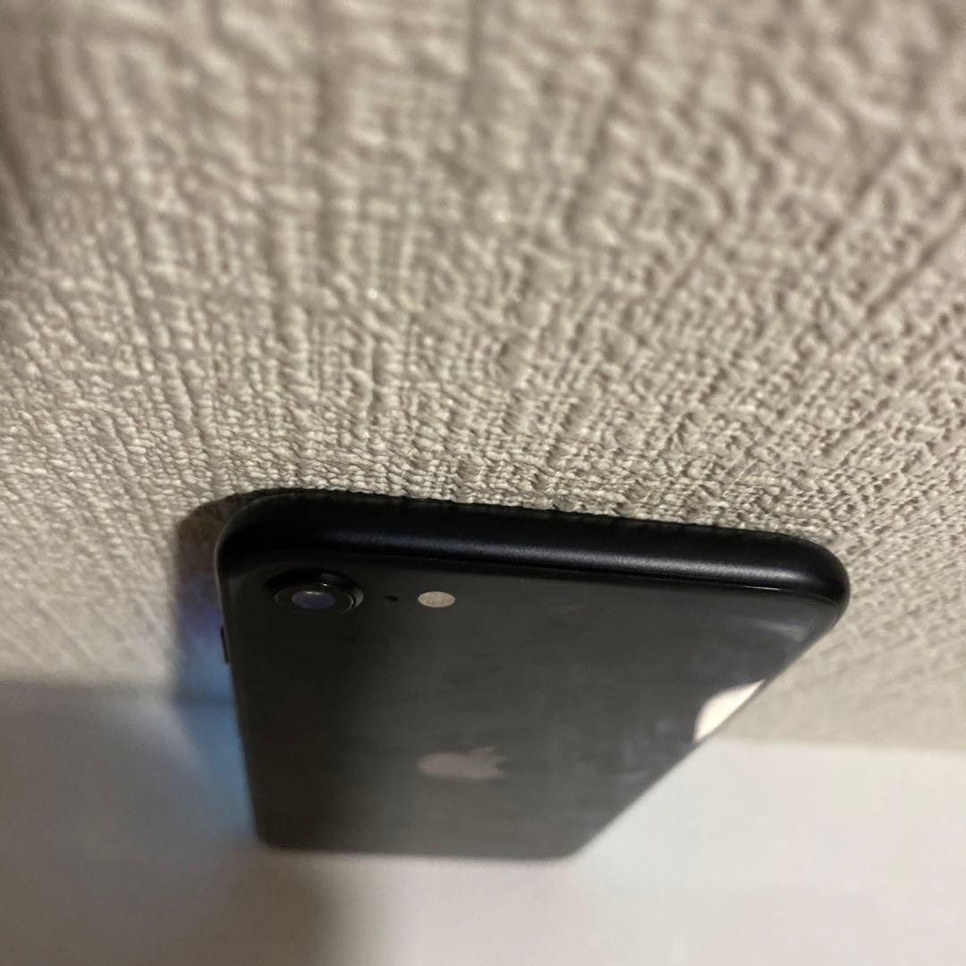 iPhone SE 2 64GB black バッテリー100% 海外版 動作品