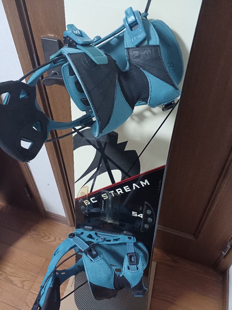 BC STREAM R2 スノーボードハンマーヘッド 154cm　ビンディング付
