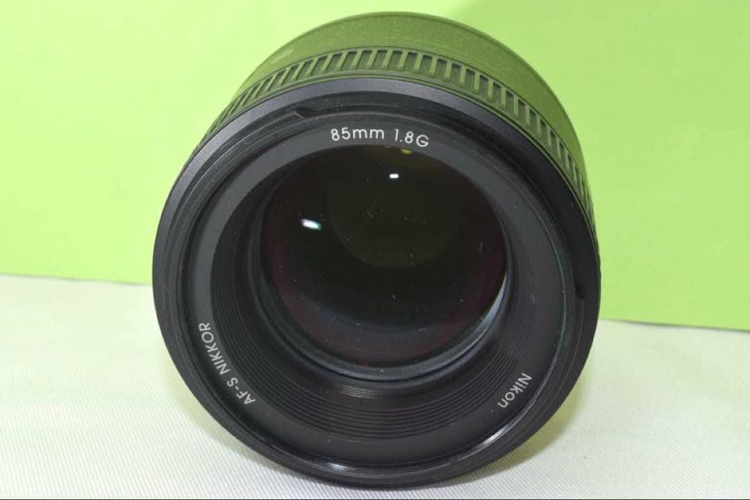 Nikon 85mm ☆送料無料☆