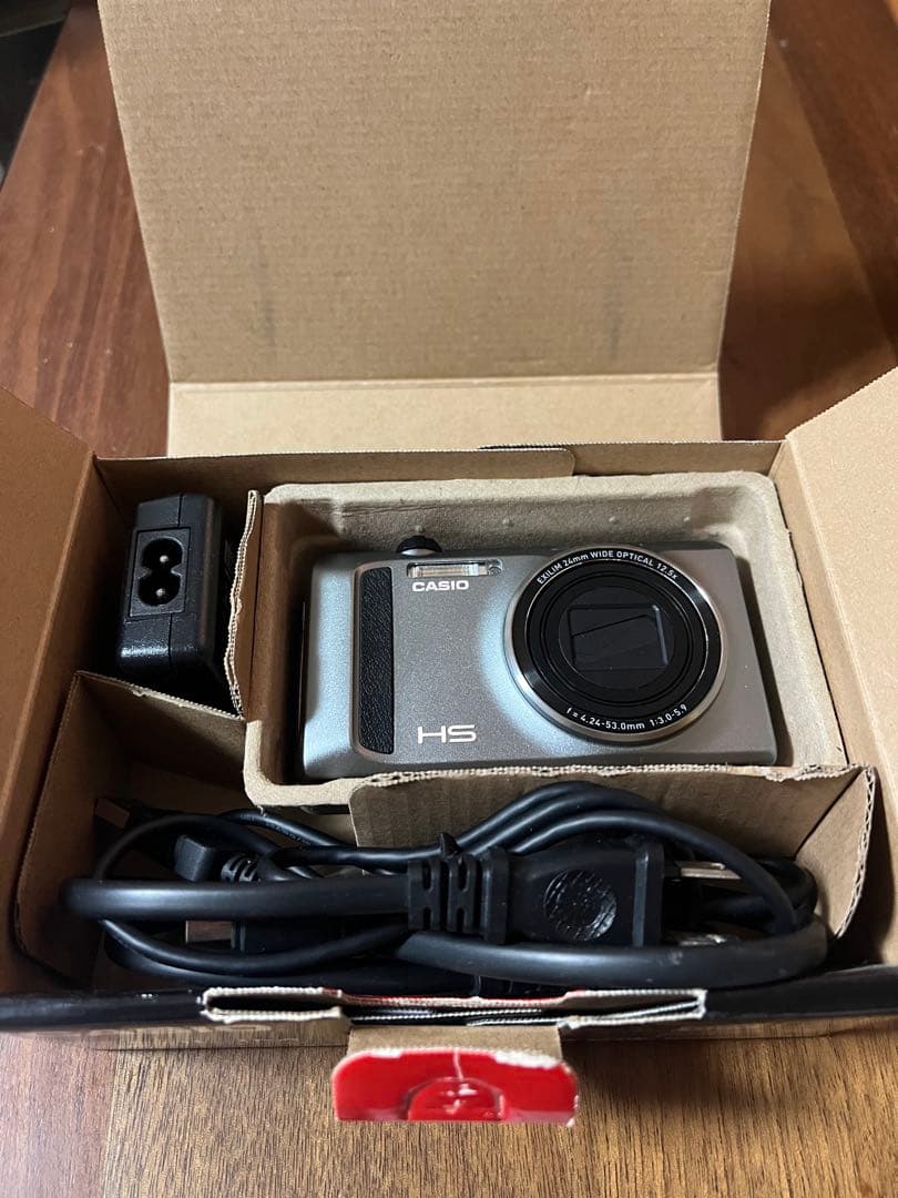 CASIO EXILIM EX-ZR400 〈動作確認済み〉