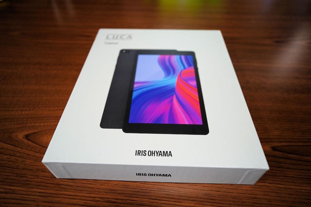 タブレット8インチ メモリ4GBストレージ64GB 8コア ６種センサー