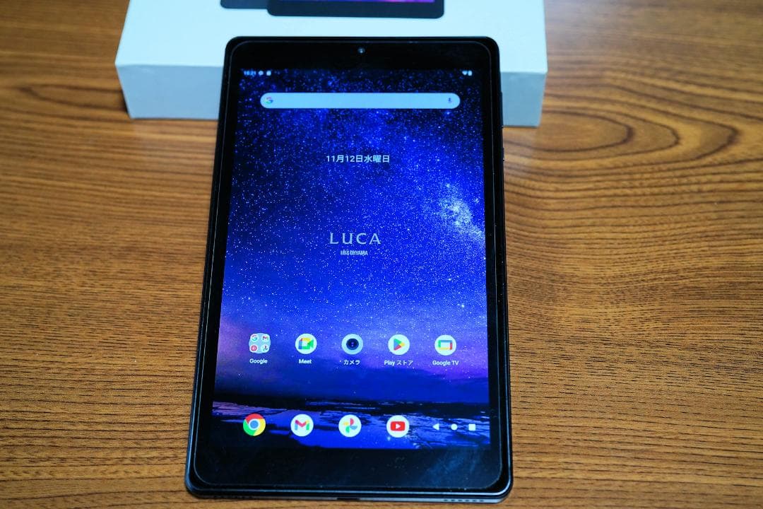 タブレット8インチ メモリ4GBストレージ64GB 8コア ６種センサー