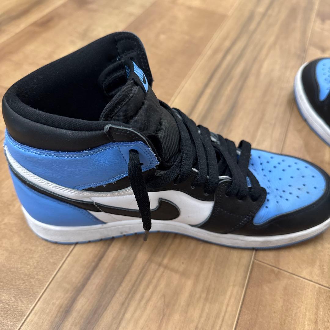 Nike Air Jordan 1 ハイカット ユニバーシティブルー