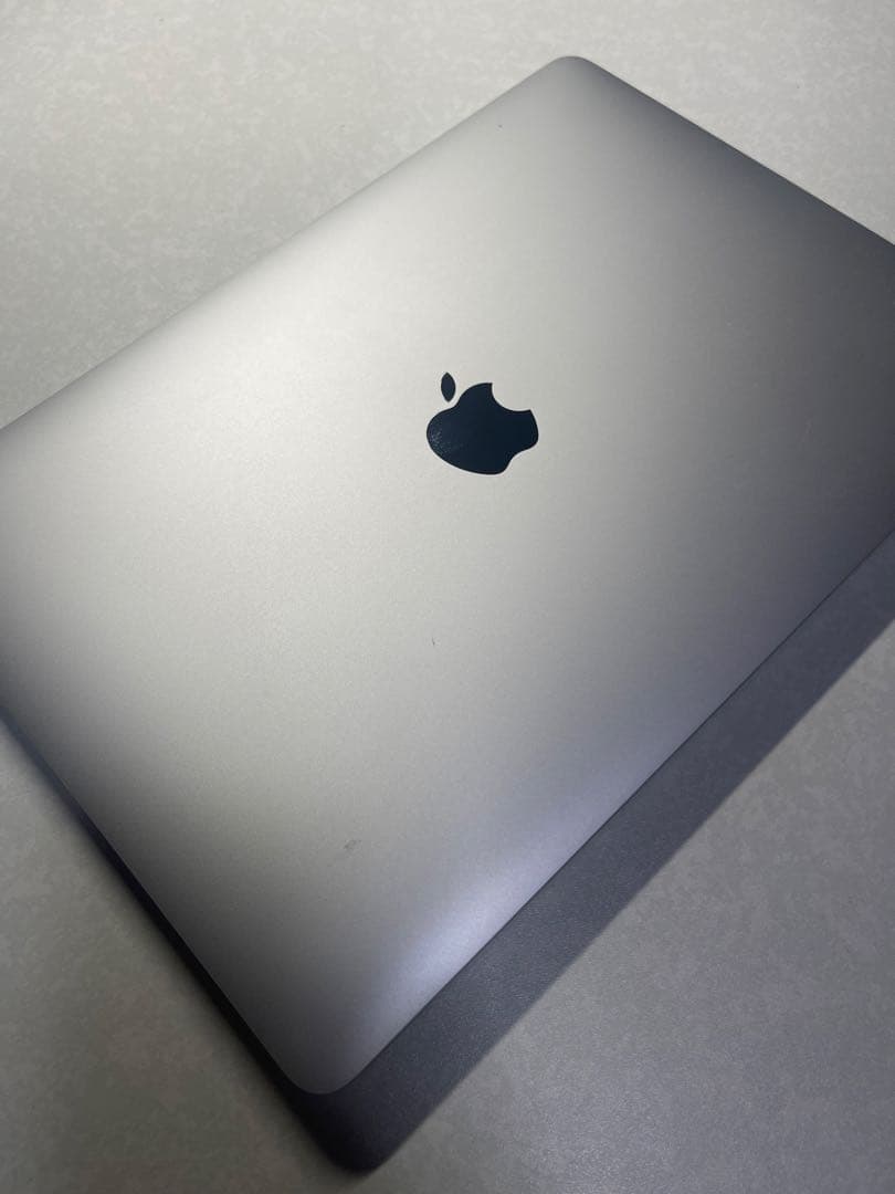 Apple MacBook Air (M1, 2020) 13インチモデル