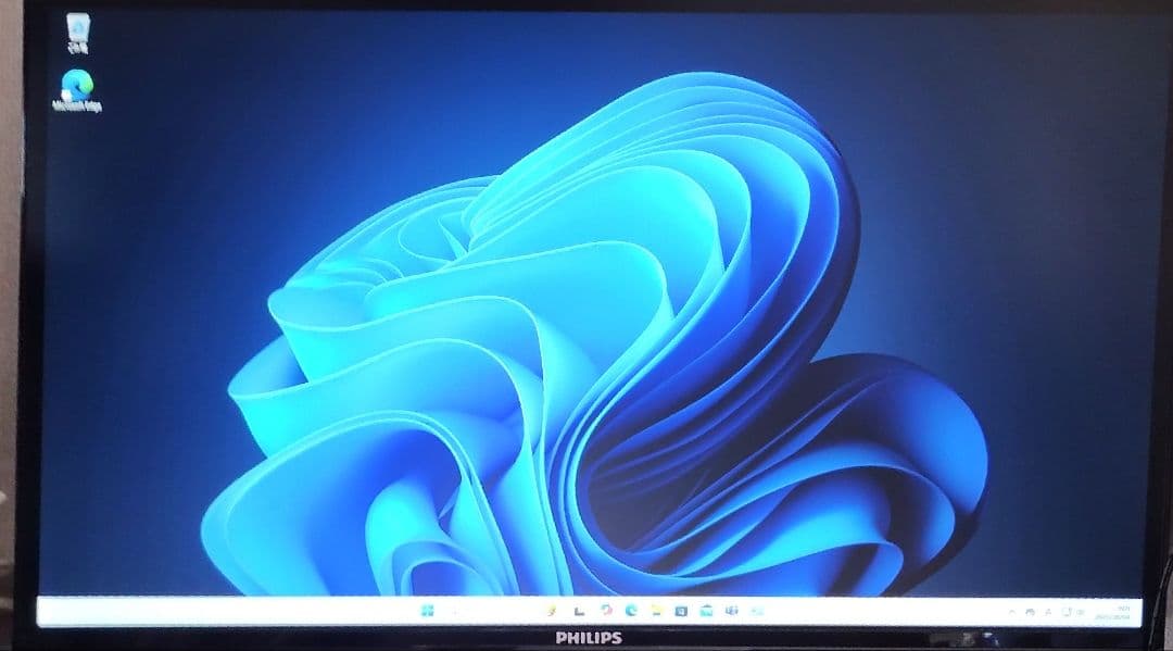 Windowsデスクトップ RYZEN 5 2400G M.2SSD 1TB RAM 32GB