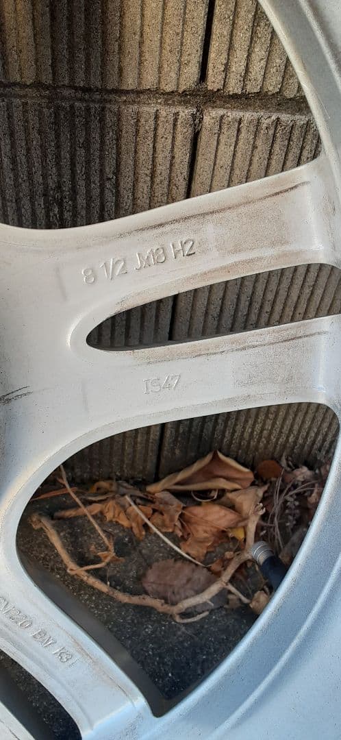  純正+ Pirelli P7 255/40R18 1本 リヤセット②