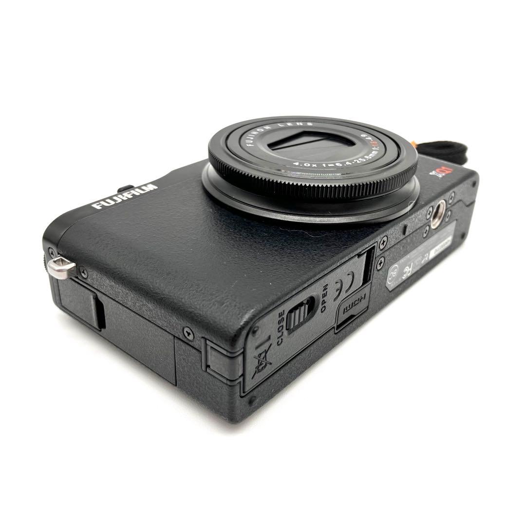 FUJIFILM XQ1 ブラック