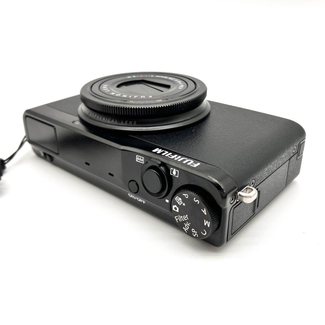 FUJIFILM XQ1 ブラック