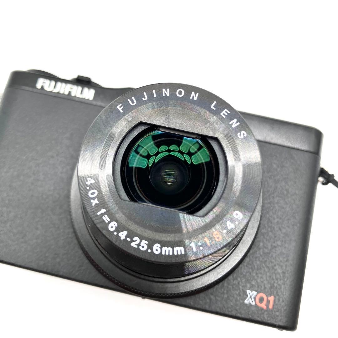 FUJIFILM XQ1 ブラック