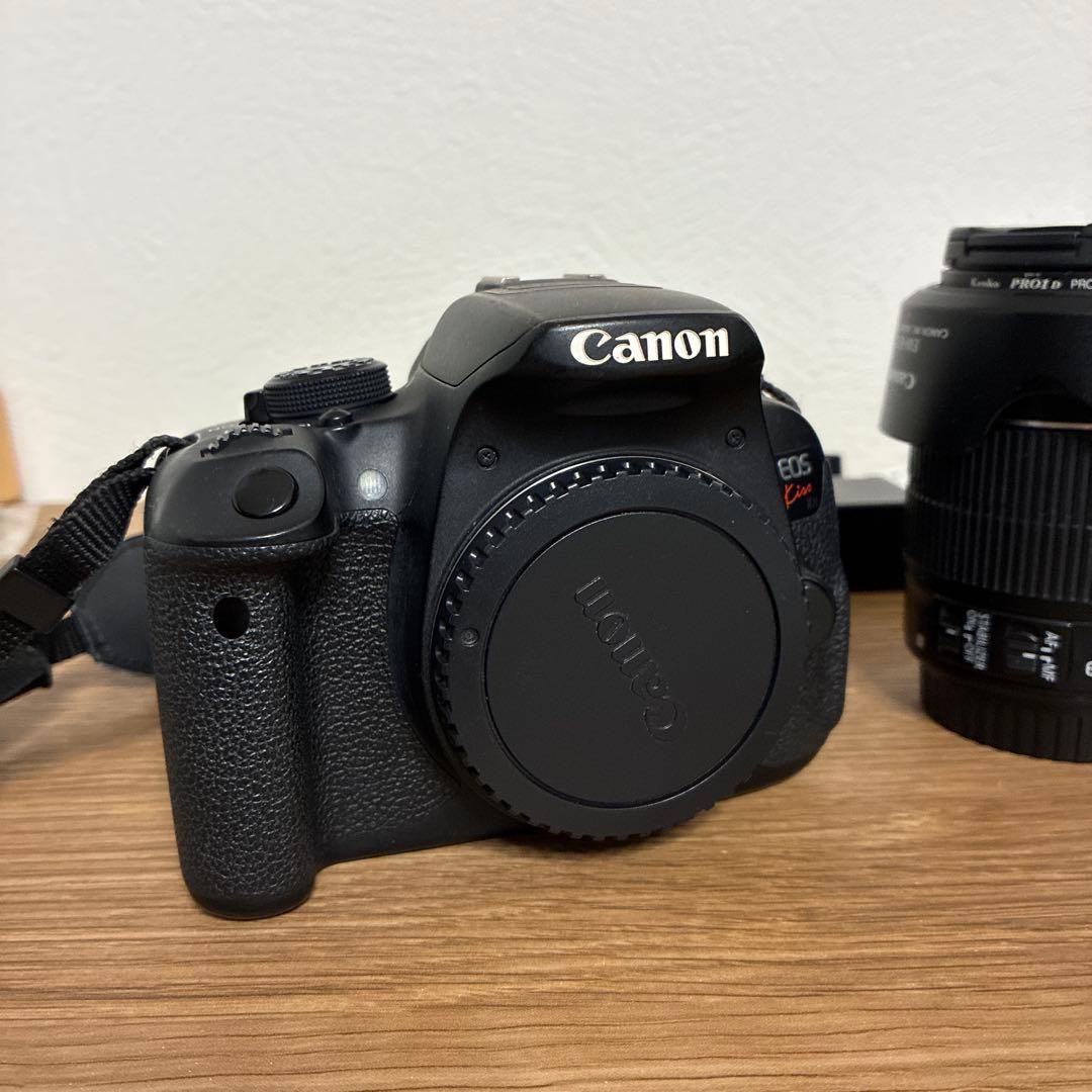 Canon キャノン EOS KISS X7i ダブルズームキット