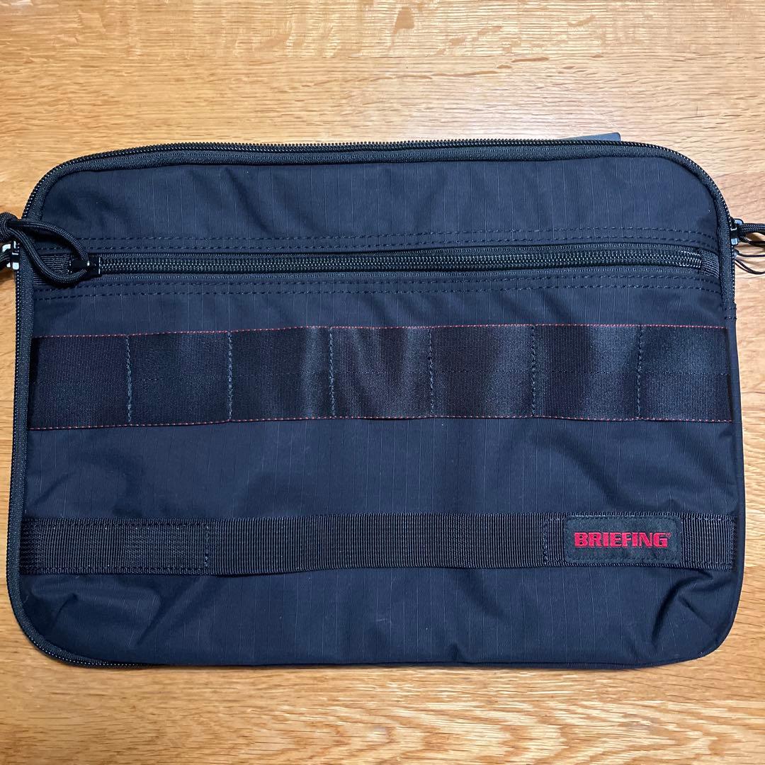 ブリーフィング　PCケース　パソコンケース　クラッチ　新品