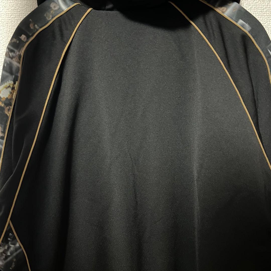 プロジェクトセカイ×ZOZOZTOWN リバーシブルデジタルラインパーカー