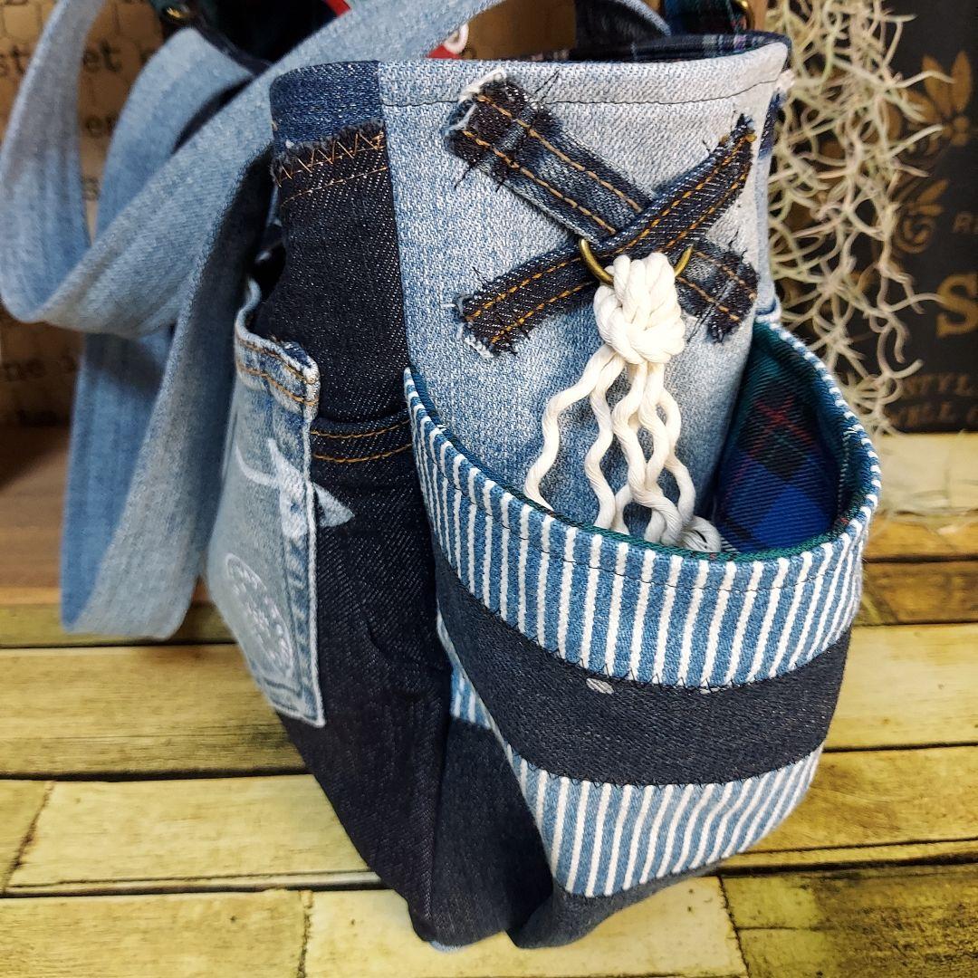 刺繍デニムバックNo.639　デニムリメイク　サイドポケット　チューリップバック