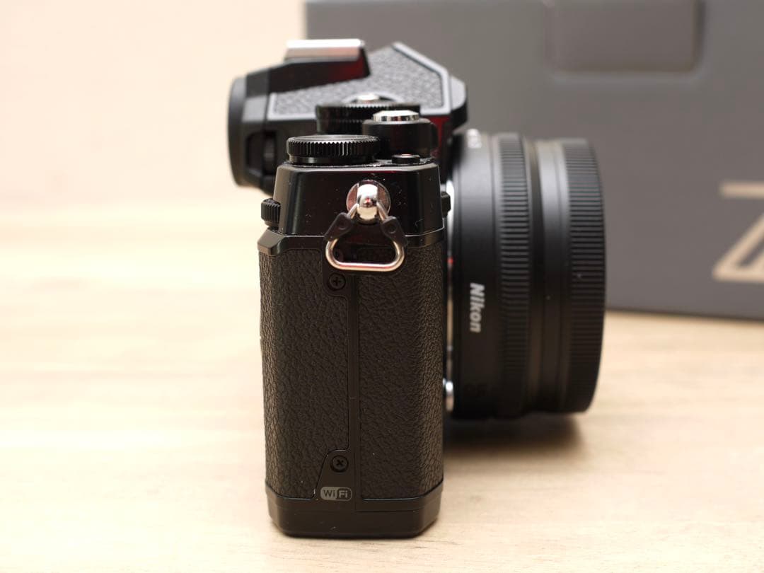 Nikon Zfc ミラーレス一眼 ブラック