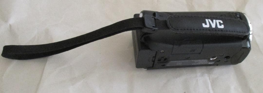 【美品】JVC Everio FULL HD GZ-E170 ビデオカメラ 本体