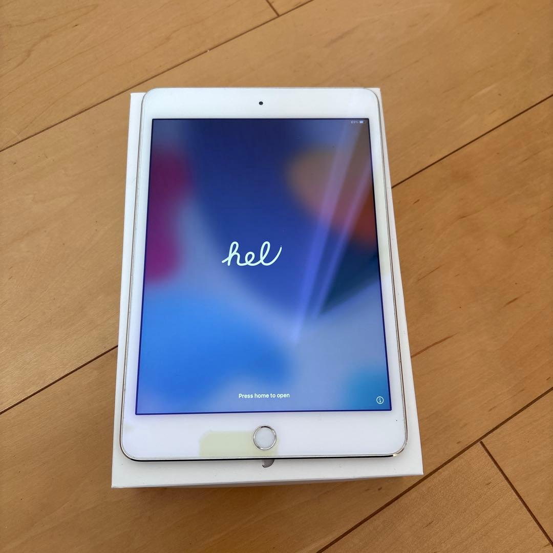 iPad mini 4 Wi-Fi 64GB シルバー　箱あり