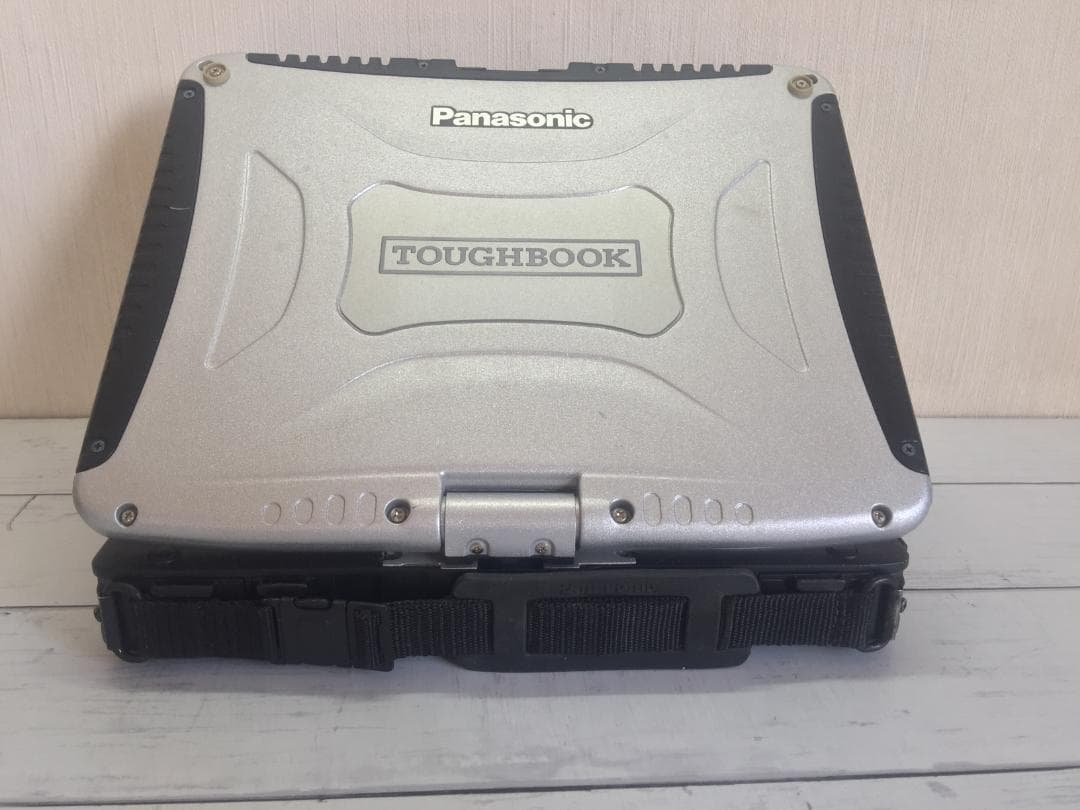 TOUGHBOOK CF-19 10.4型/落下や衝撃、水、埃に強い堅牢PC 4