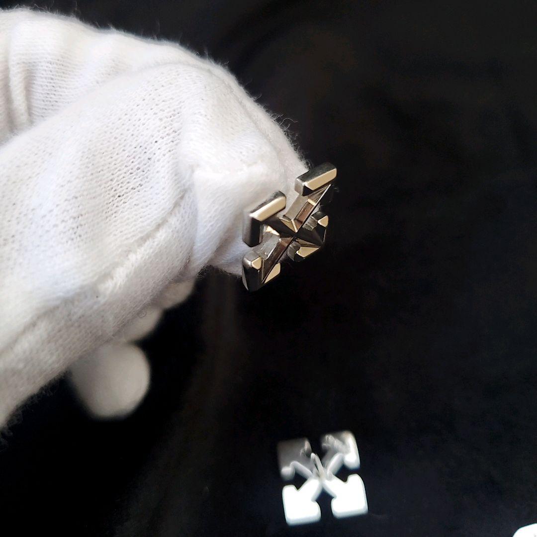 Off-White オフホワイト ピアス アローピアス 両耳 ユニセックス