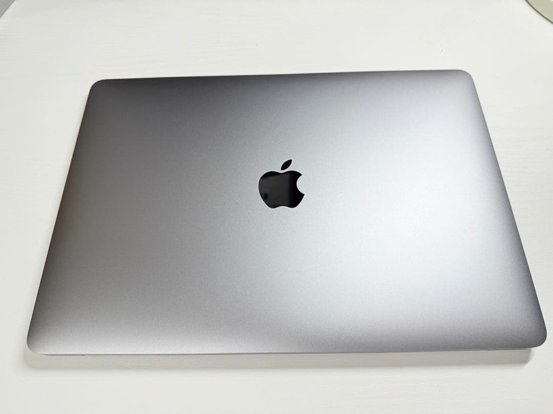 MacBook Air M1 8GB 512GB 充放電回数5 最大容量100%