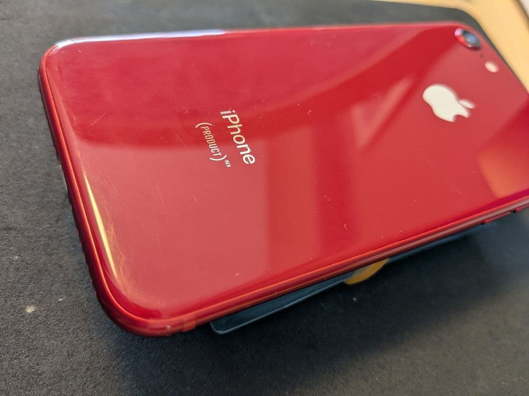 Apple iPhone 8 レッド 4.7インチ 64GB