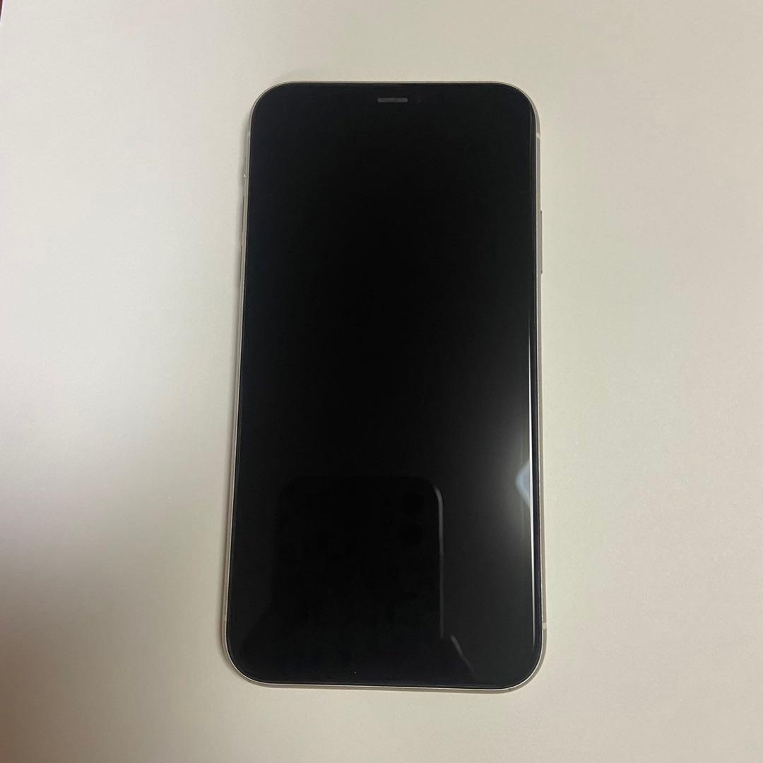 Apple iPhone 11 ホワイト　128GB