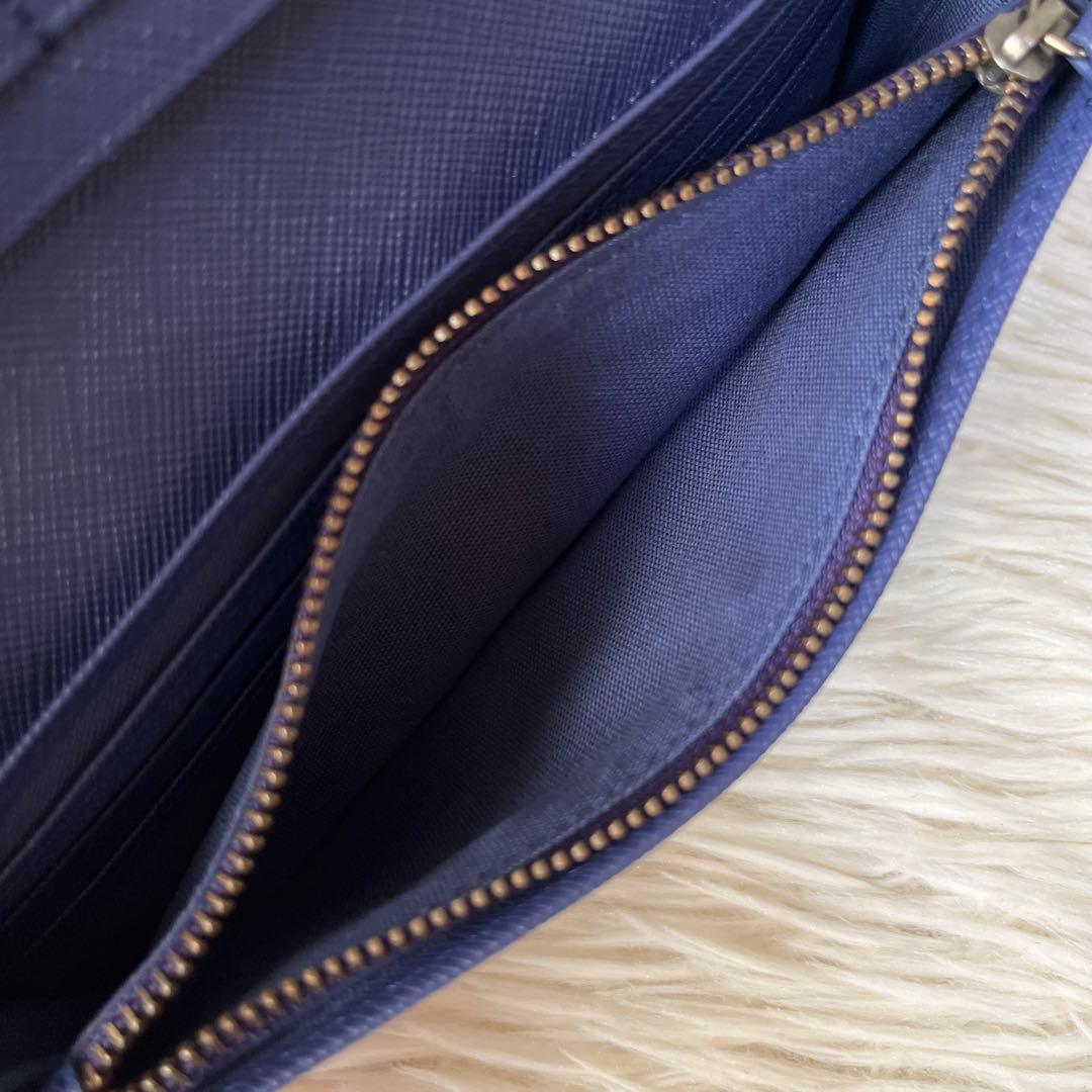 【新品未使用】アニエスベー　agnes b.プレートロゴ　レザー　かぶせ長財布