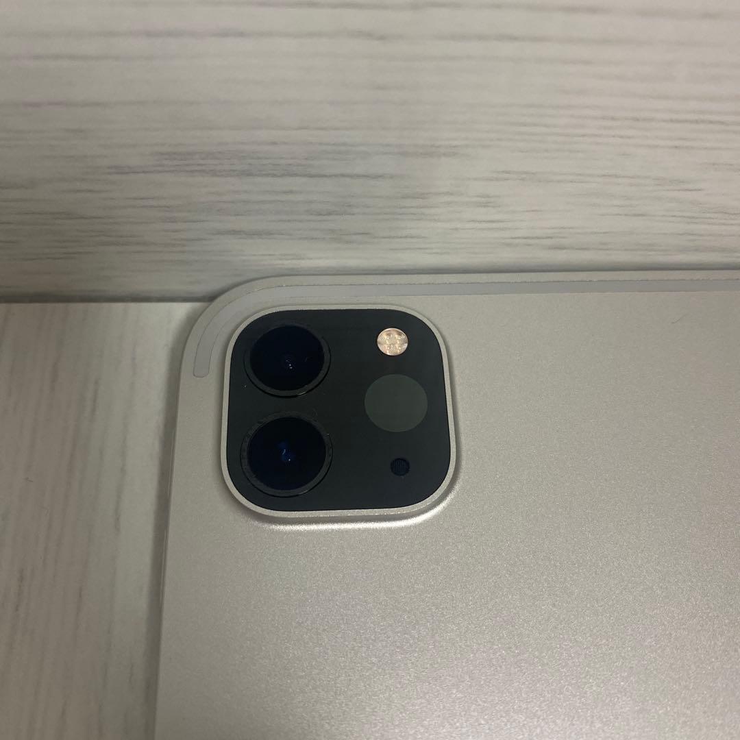 【ジャンク】iPad Pro 11インチ 第4世代 A2759 電源ボタン不良