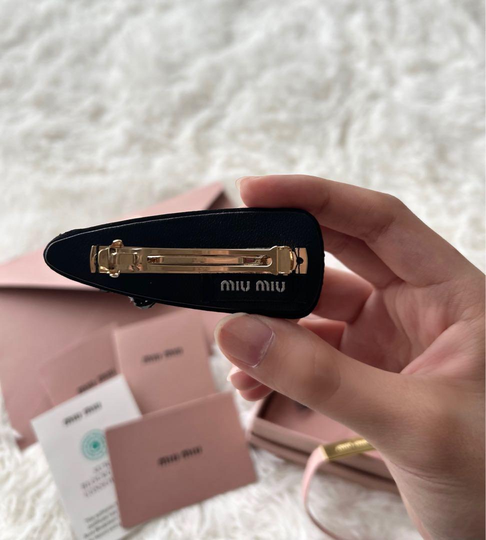 【正規品】大幅値引き可能 miumiu ヘアクリップ ヘアピン 猫の巾着袋付き
