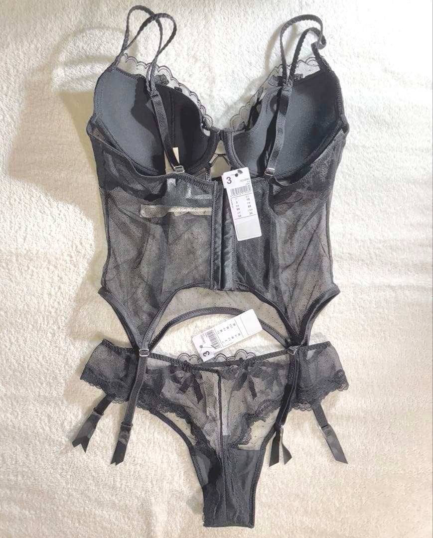 ビスチェガーター75B ブラジリアンM Frou Frou Romance